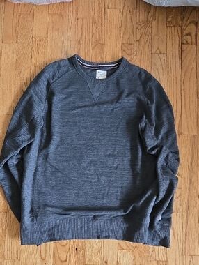 Champion Men's Dark Gray Crewneck Sweater
